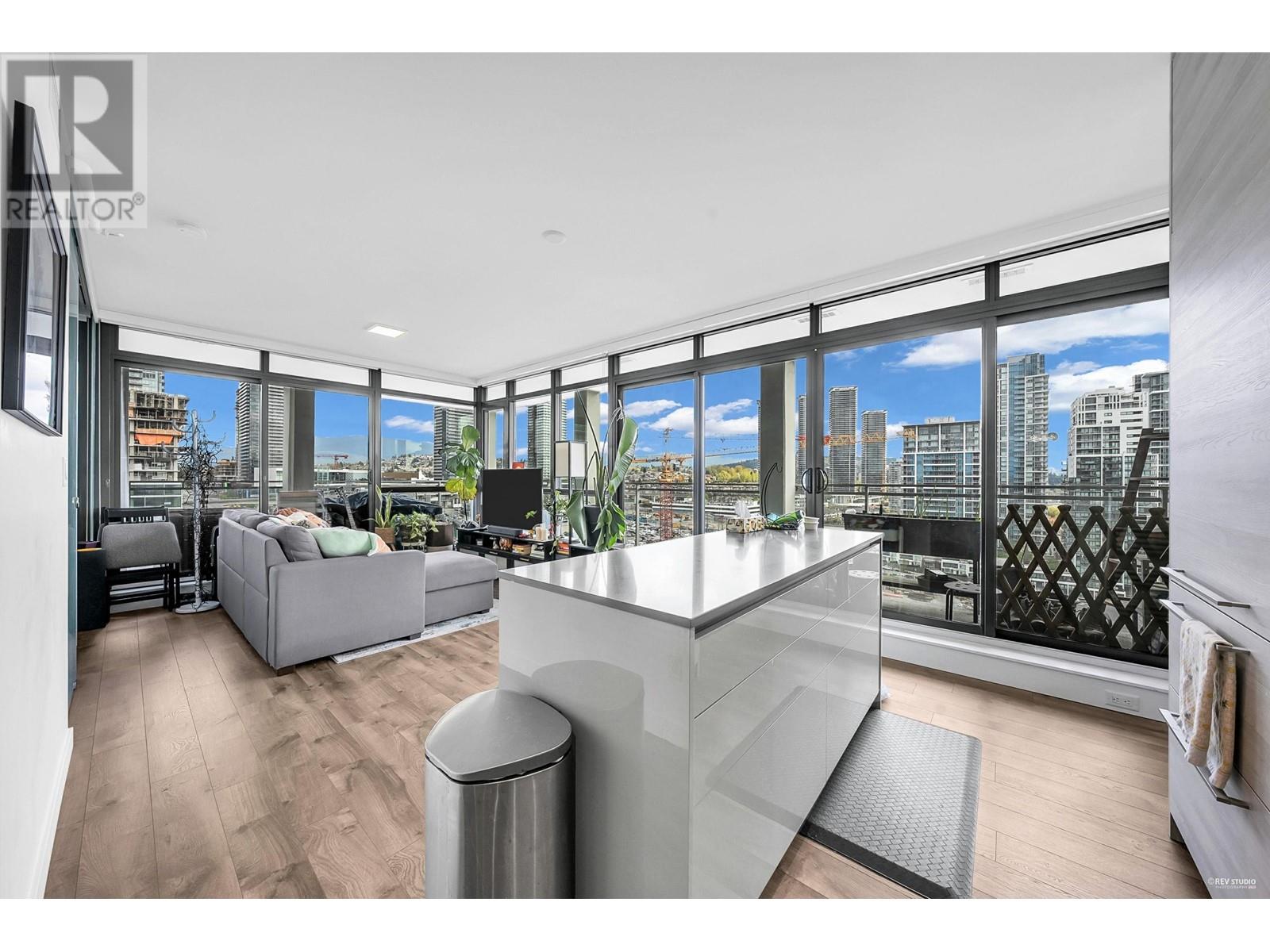 1503 4488 Juneau Street, Burnaby, British Columbia  V5C 0M4 - Photo 3 - R2993038