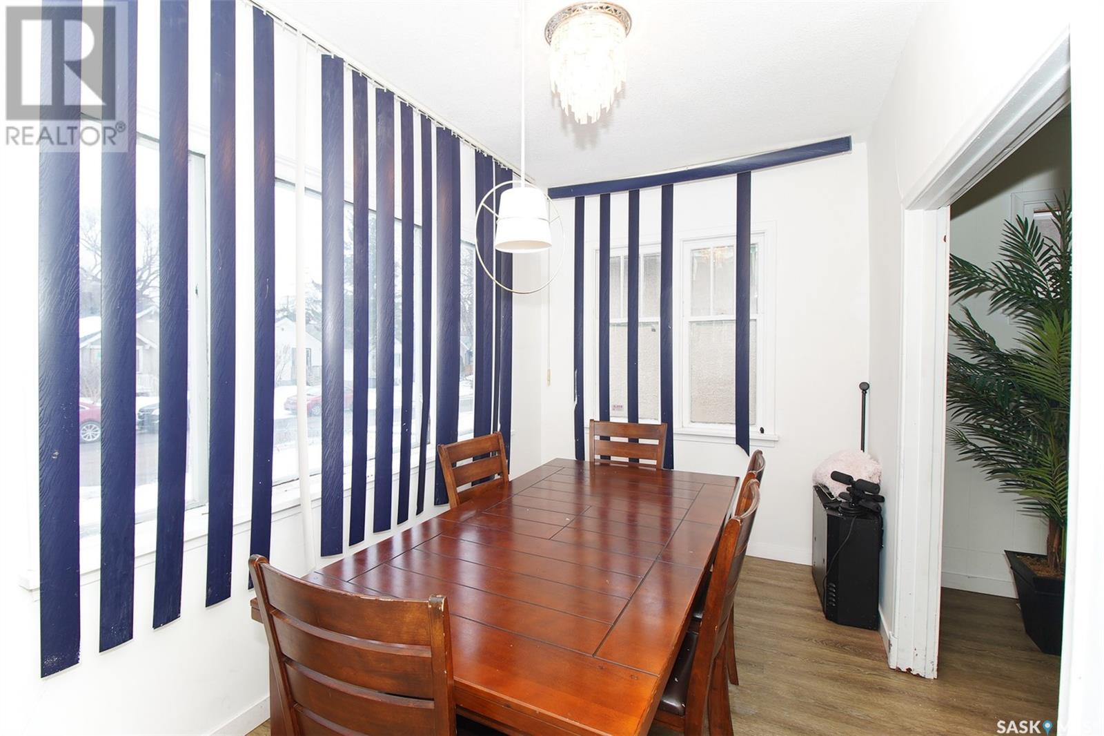 Property at 1428 Queen STREET image 4