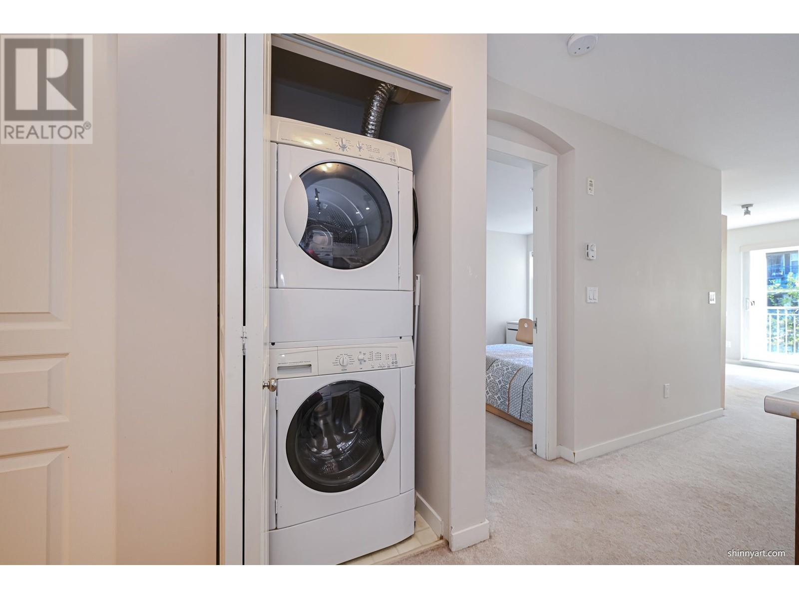 Listing Picture 28 of 33 : 218 4833 BRENTWOOD DRIVE, Burnaby / 本拿比 - 魯藝地產 Yvonne Lu Group - MLS Medallion Club Member