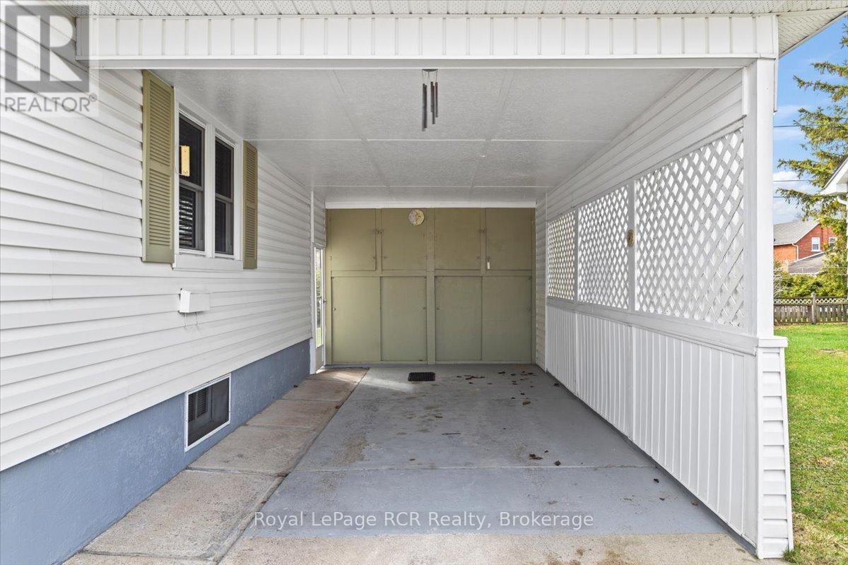 503 13th Street, Hanover, Ontario  N4N 1Y3 - Photo 28 - X12097674