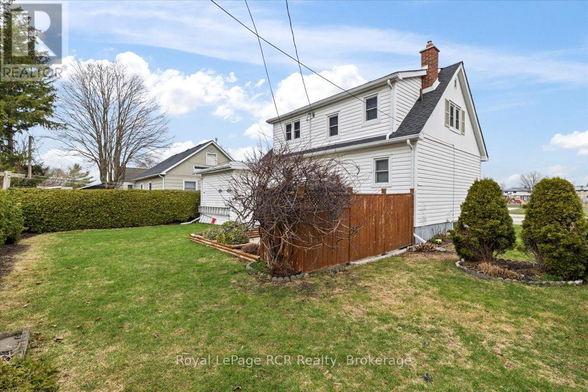 503 13th Street, Hanover, Ontario  N4N 1Y3 - Photo 32 - X12097674