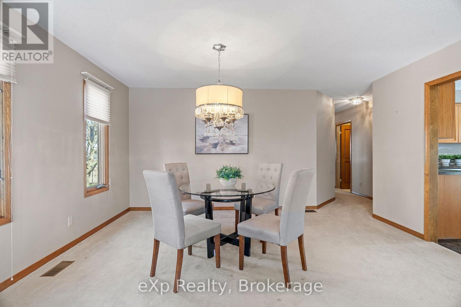 157 Briarhill Drive, Stratford, Ontario  N5A 6N6 - Photo 11 - X12097678