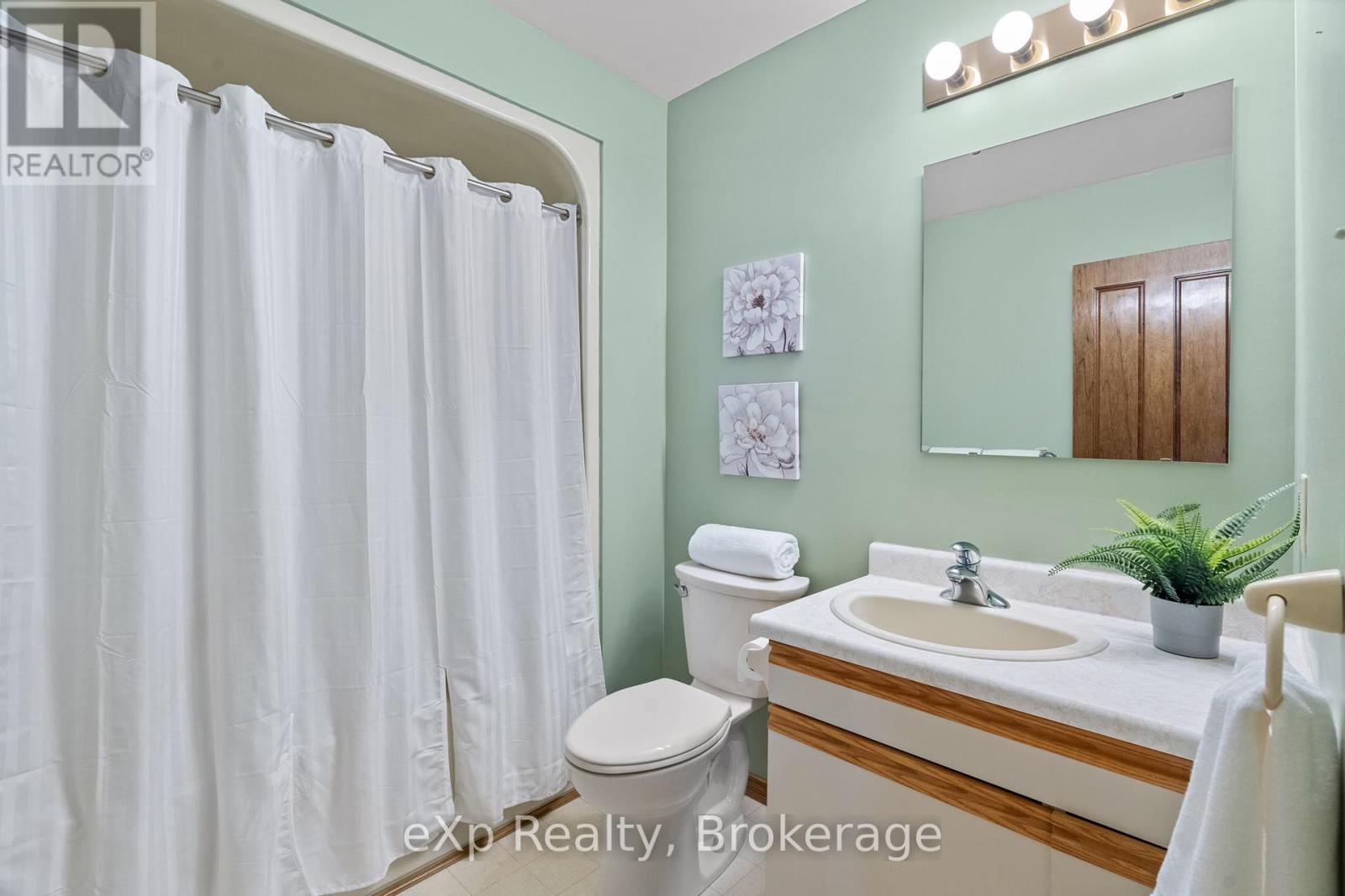 157 Briarhill Drive, Stratford, Ontario  N5A 6N6 - Photo 17 - X12097678