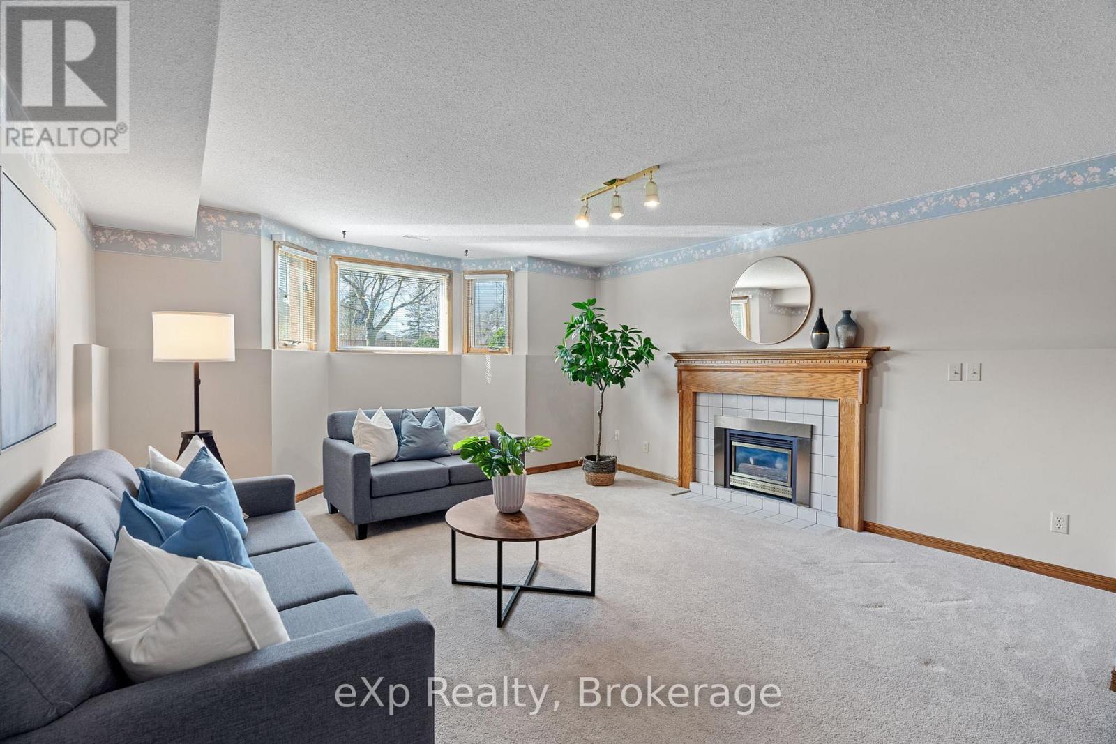 157 Briarhill Drive, Stratford, Ontario  N5A 6N6 - Photo 34 - X12097678