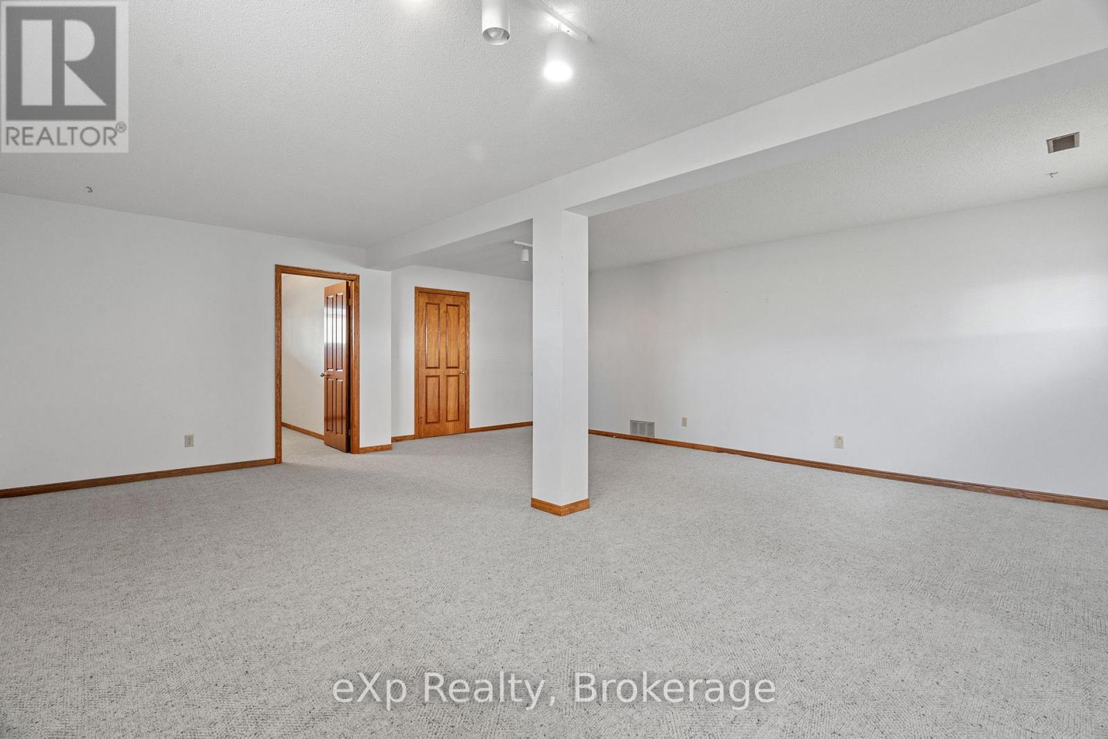 157 Briarhill Drive, Stratford, Ontario  N5A 6N6 - Photo 42 - X12097678