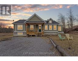 202 SKOOTAMATTA LANE, Tweed, Ontario