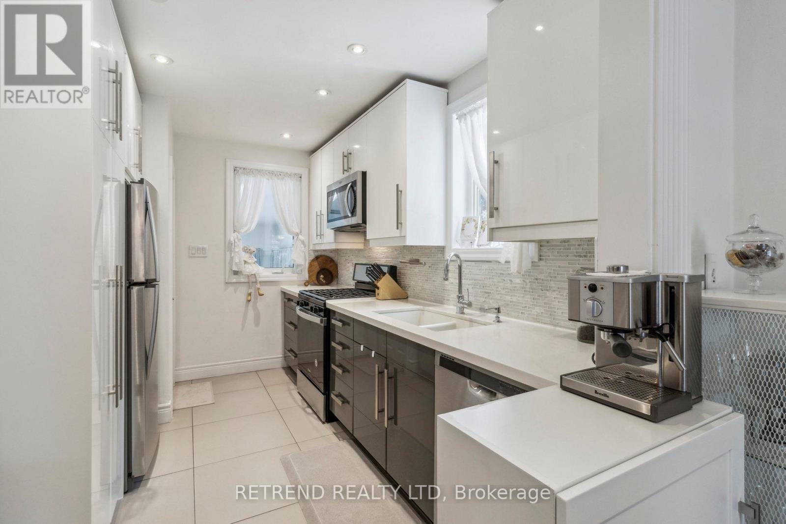 46 Dudley Avenue, Toronto, Ontario  M2N 4W8 - Photo 8 - C12097632