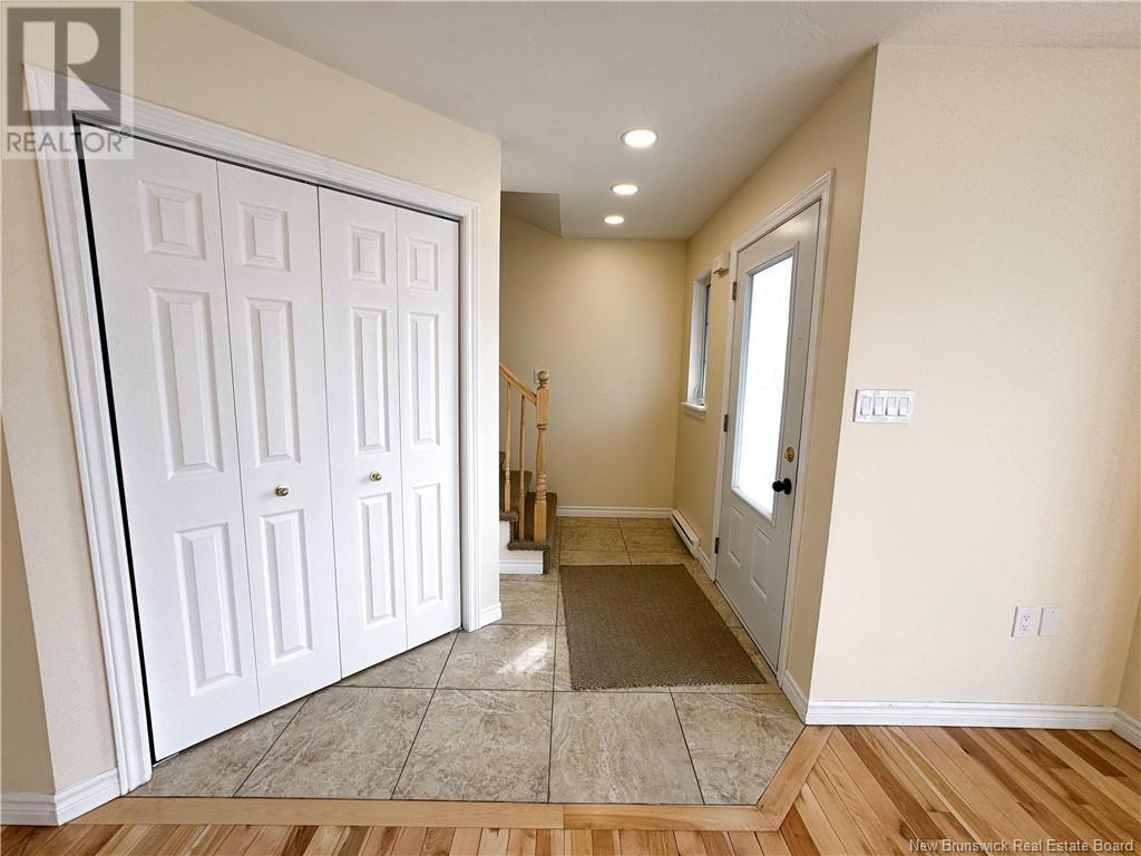 Property at 40 Mossyoak Crescent image 3