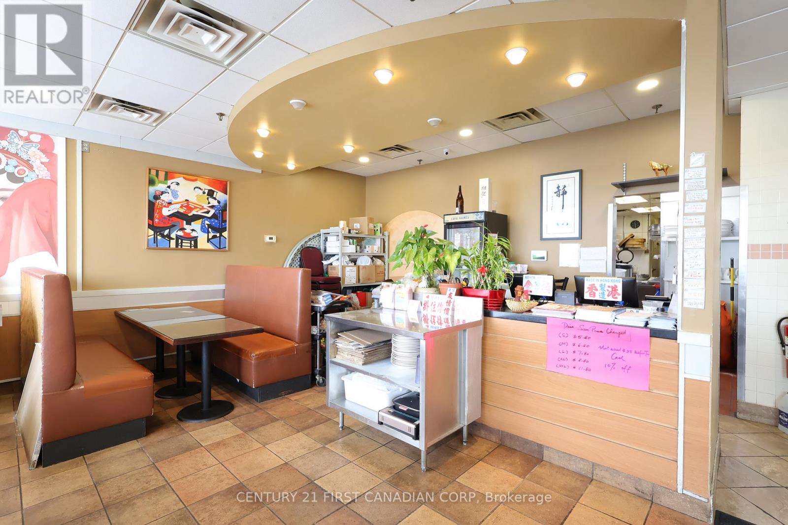 16 - 1080 Adelaide Street N, London East, Ontario  N5Y 2N1 - Photo 21 - X12097663