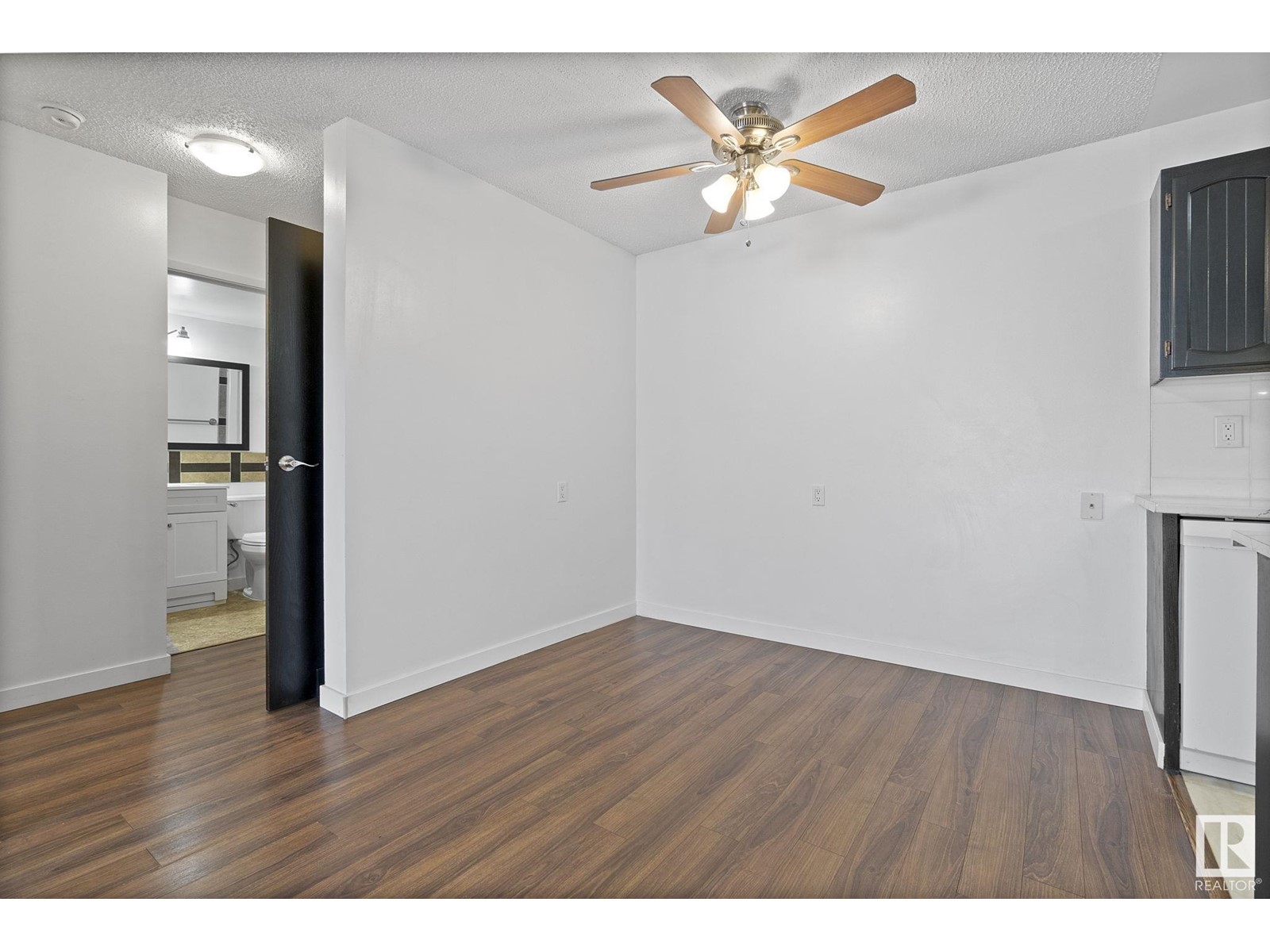 #111 3610 43 Ave Av Nw, Edmonton, Alberta  T6L 5T2 - Photo 6 - E4432148