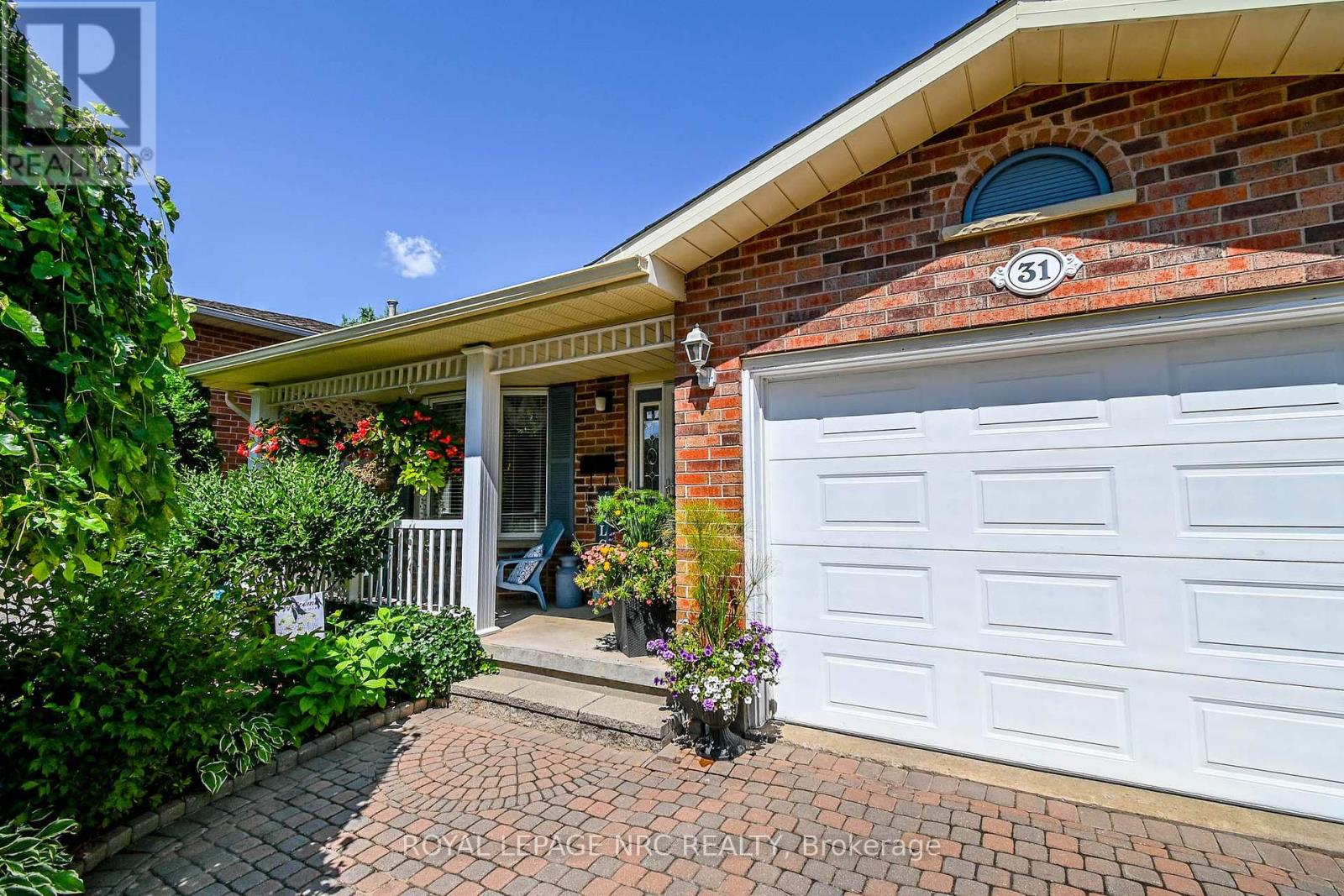31 Rollins Drive, Welland, Ontario  L3C 6Z8 - Photo 8 - X12097694