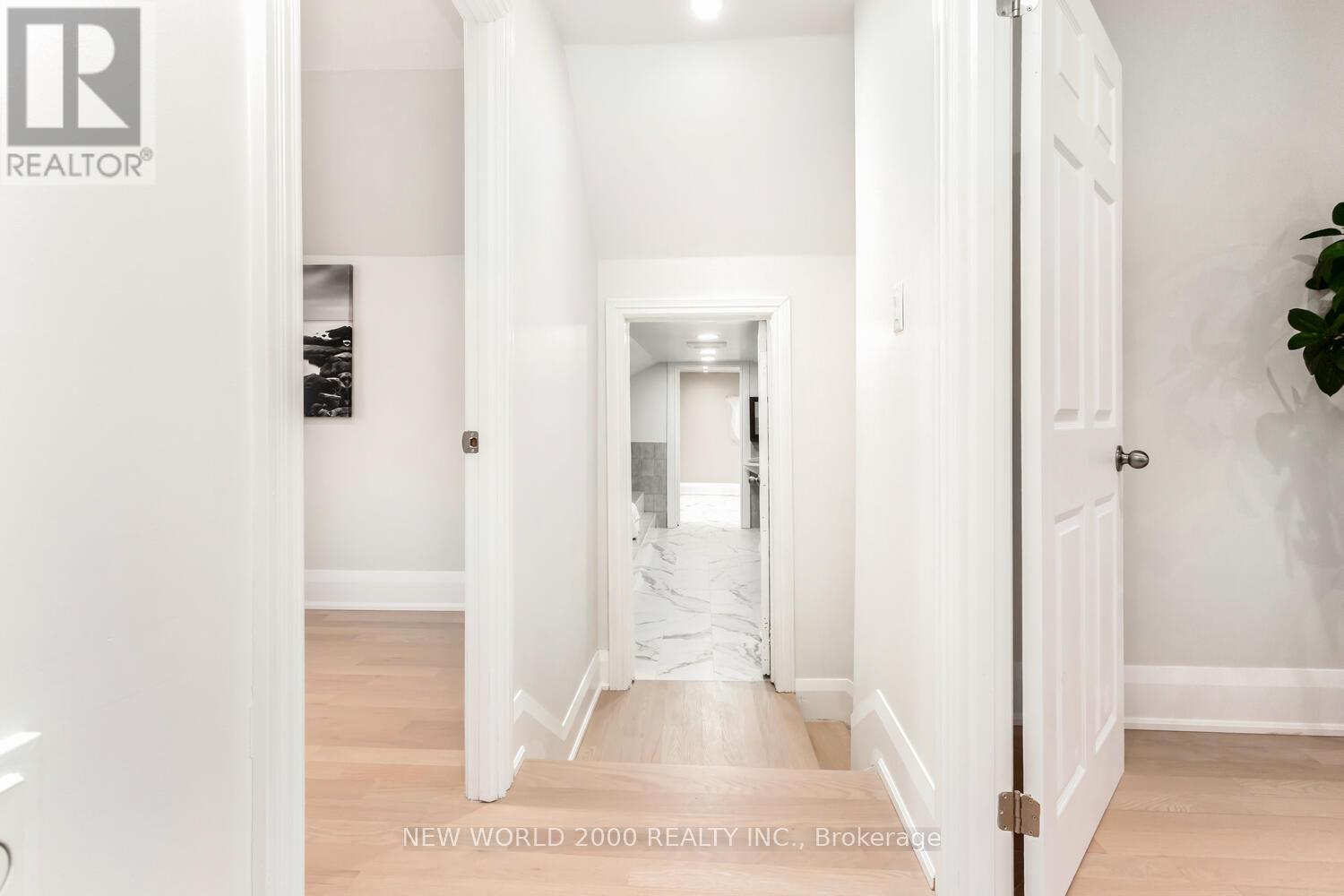 8071 Kipling Avenue, Vaughan, Ontario  L4L 2A2 - Photo 32 - N12097643