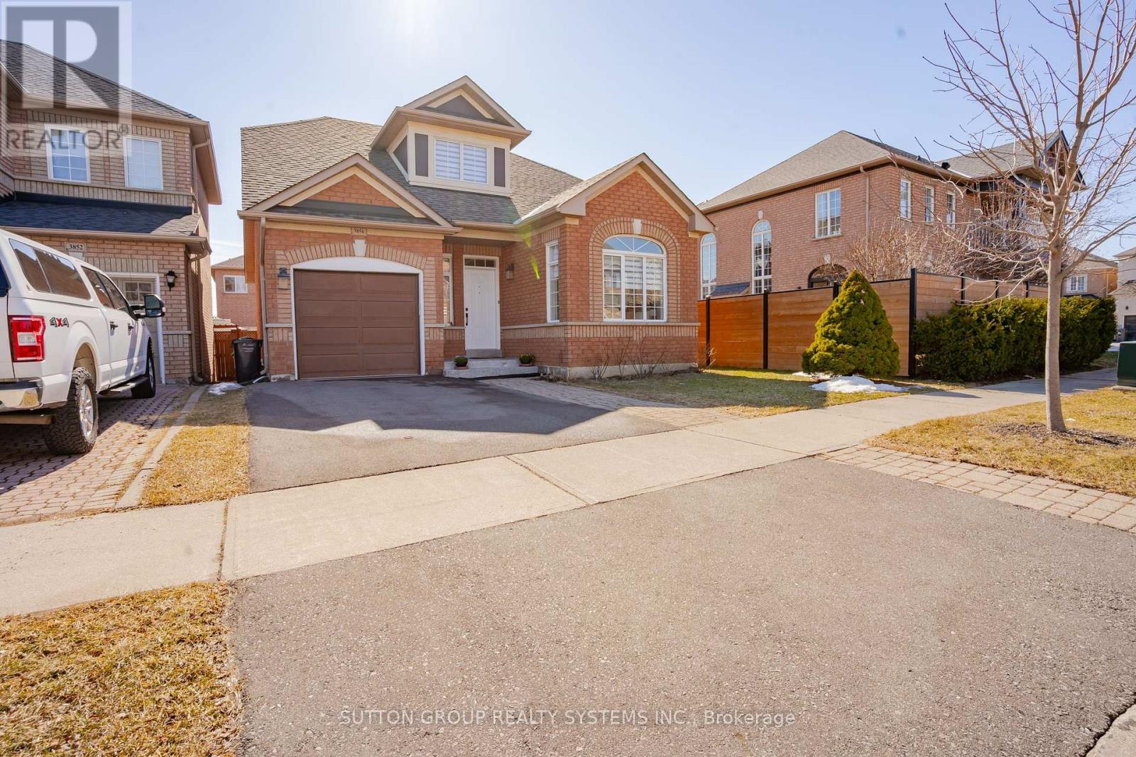 Property at 3856 EDGECLIFFE RUN image 2