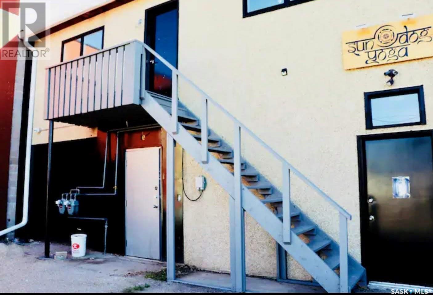 32 Pacific Avenue, Maple Creek, Saskatchewan  S0N 1N0 - Photo 15 - SK002898