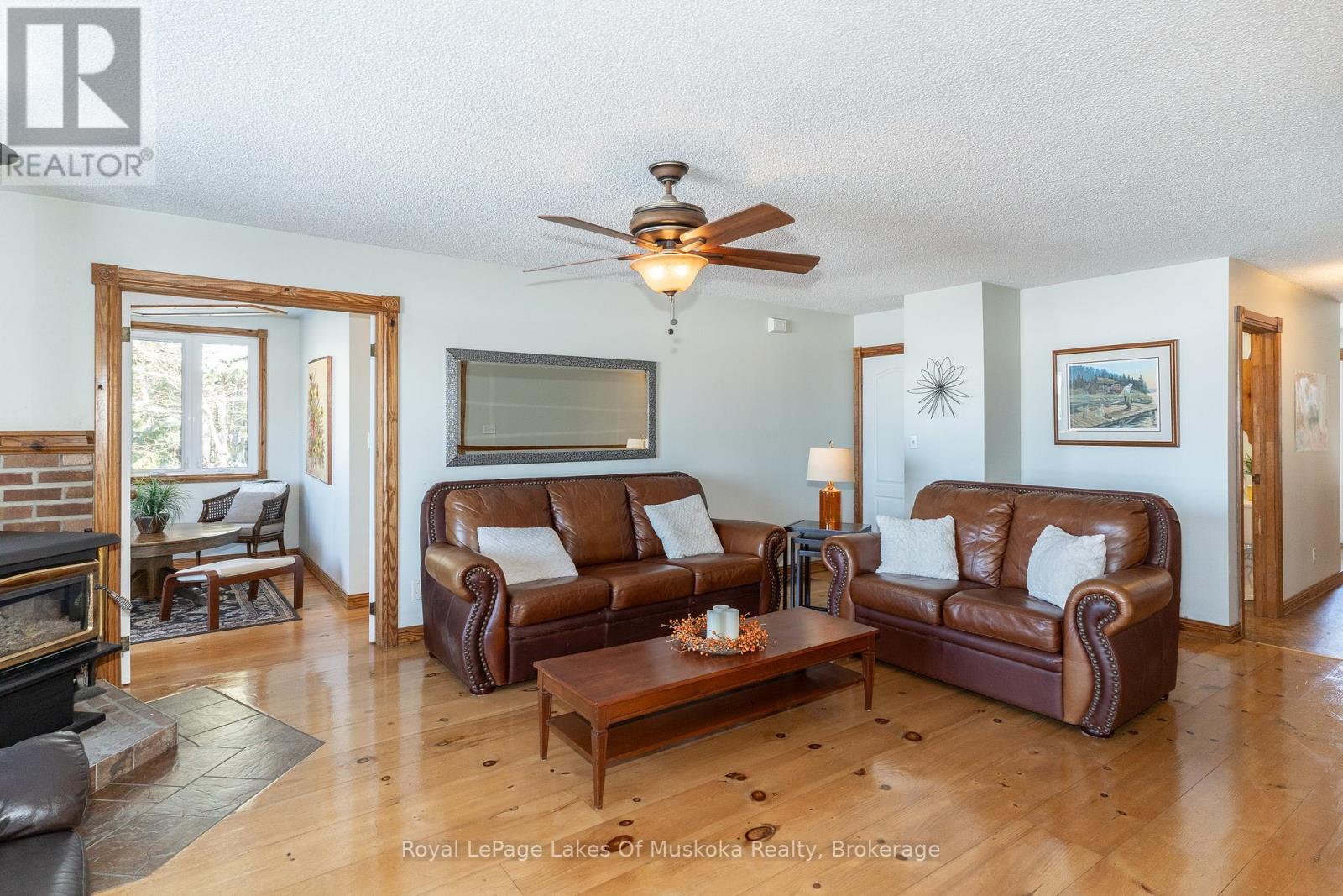 1378-3 Three Mile Lake Road, Muskoka Lakes, Ontario  P0B 1M0 - Photo 9 - X12045820