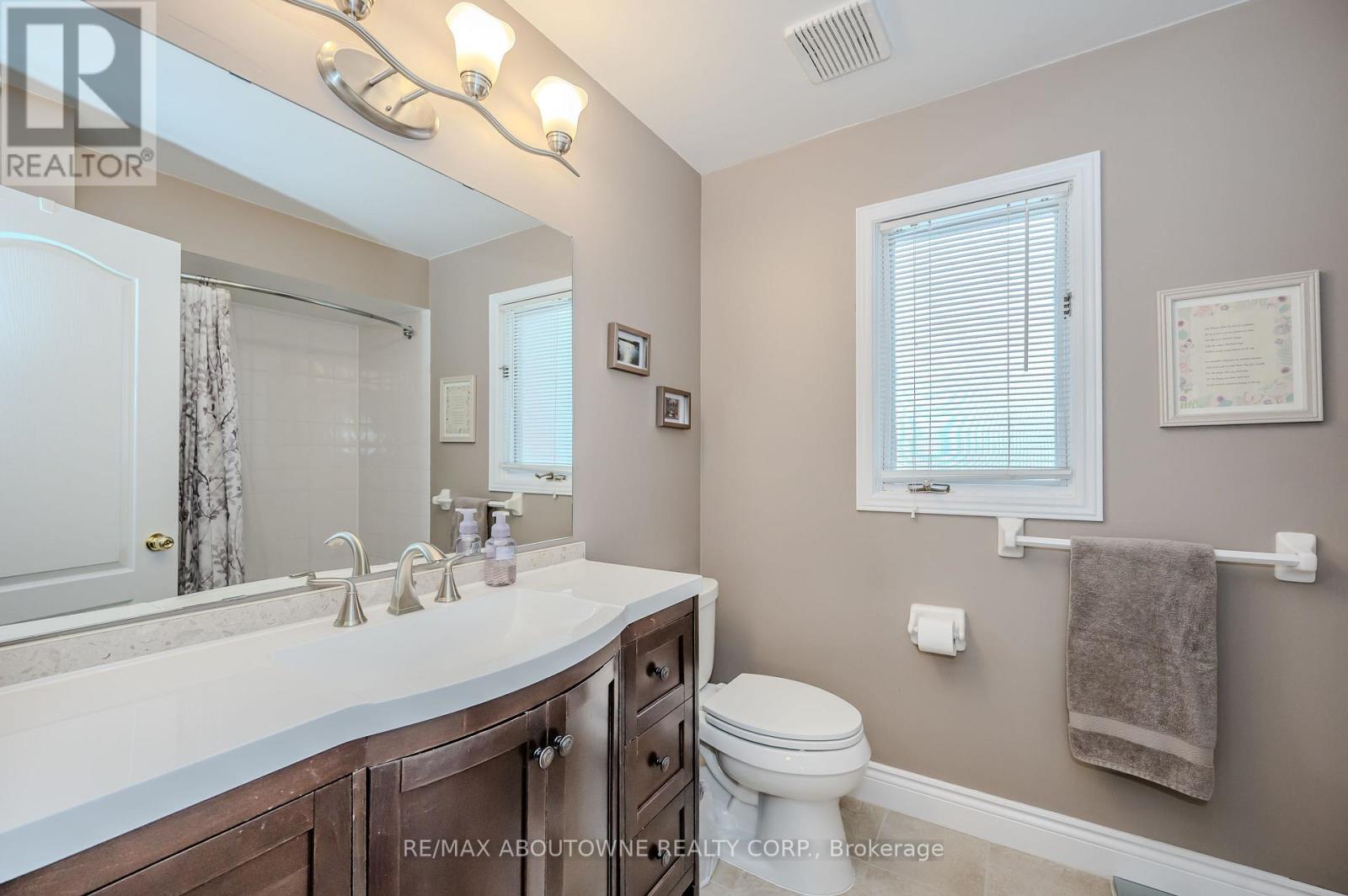 85 Howell Road, Oakville, Ontario  L6H 5Z6 - Photo 32 - W11990007