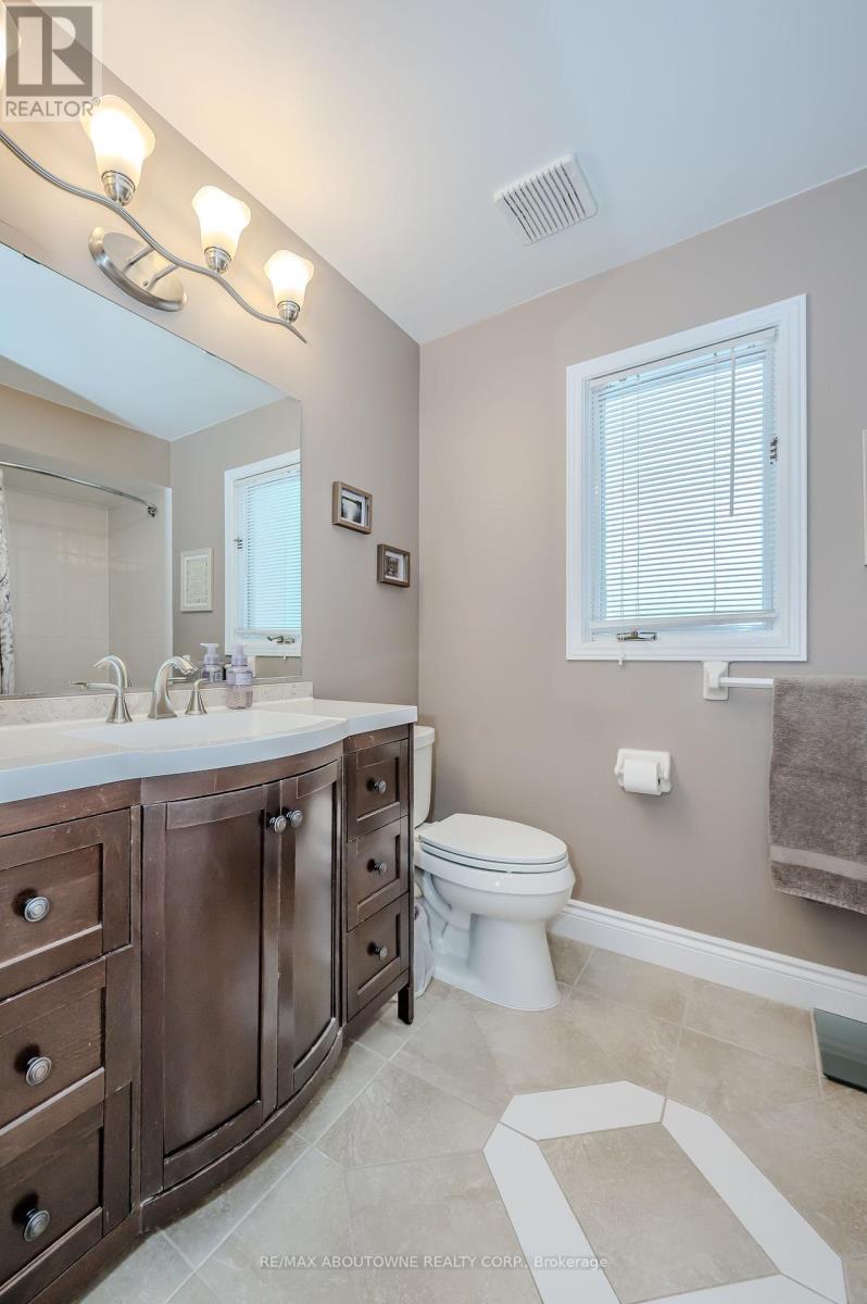 85 Howell Road, Oakville, Ontario  L6H 5Z6 - Photo 33 - W11990007