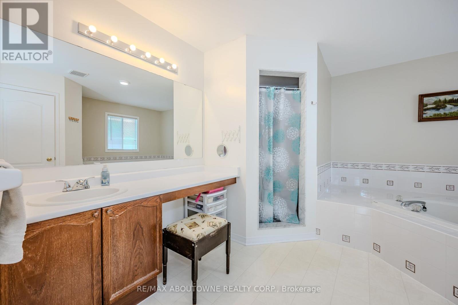 85 Howell Road, Oakville, Ontario  L6H 5Z6 - Photo 22 - W11990007