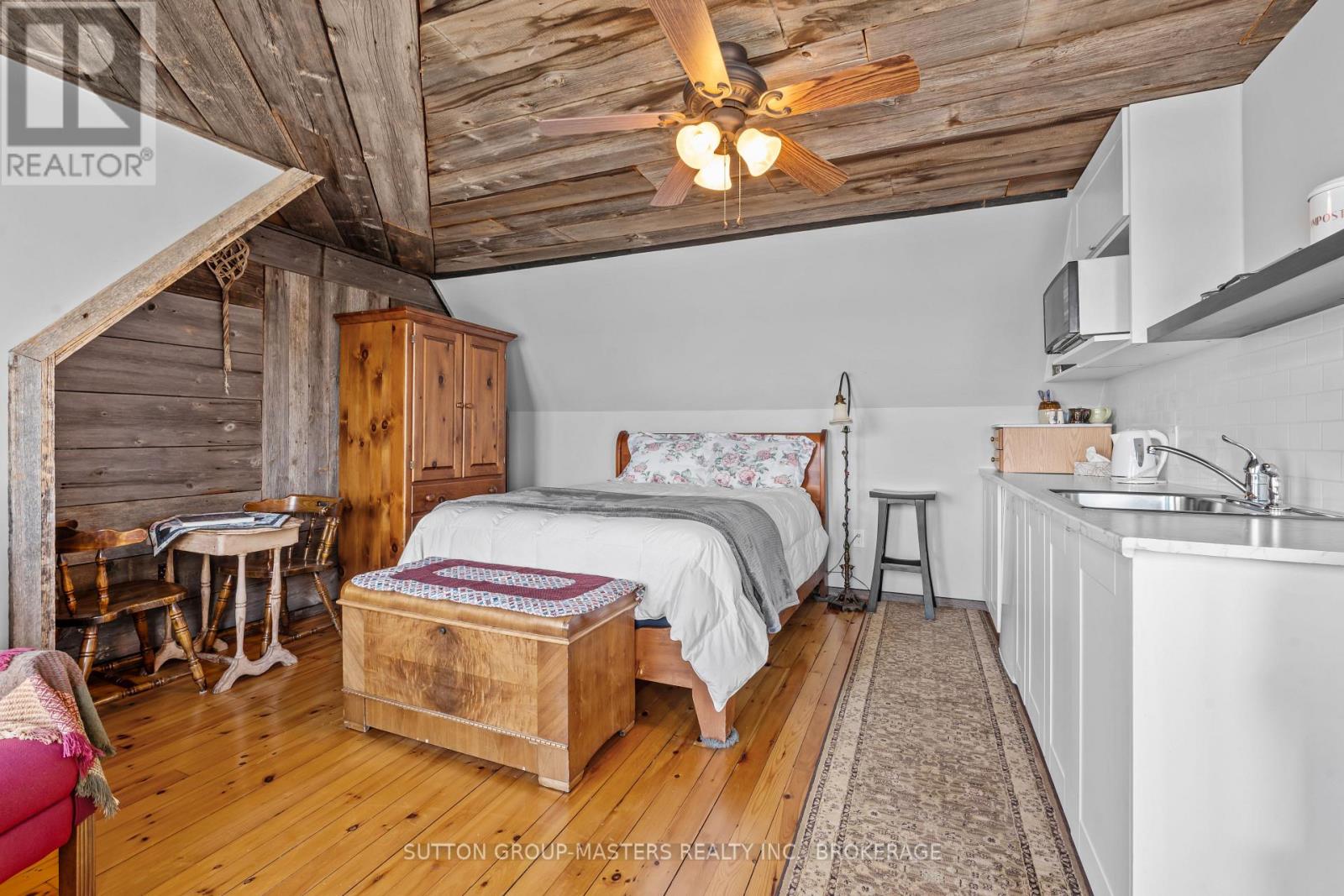 5540 Bath Road, Loyalist (Lennox And Addington - South), Ontario  K0H 1G0 - Photo 26 - X12086684