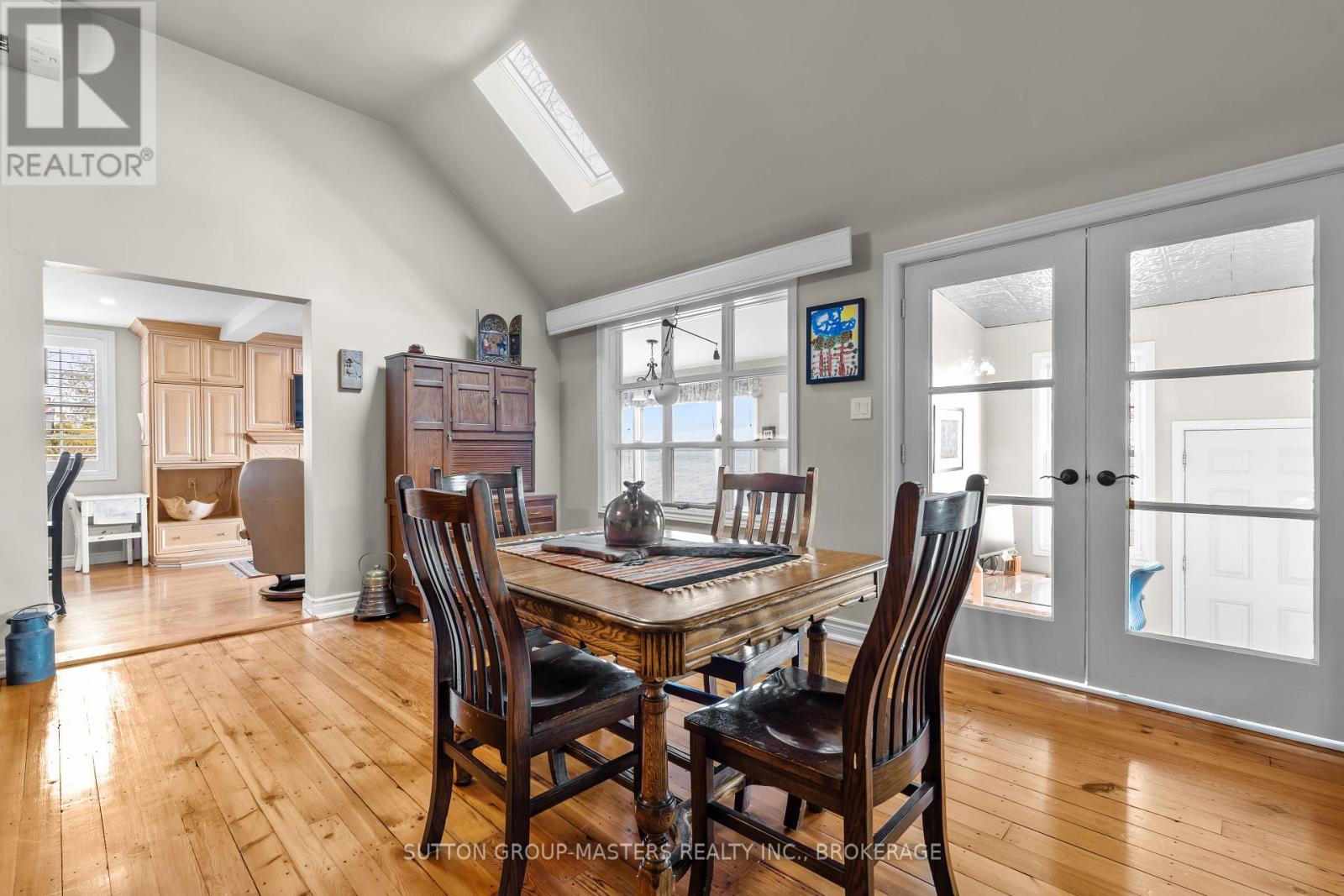 5540 Bath Road, Loyalist (Lennox And Addington - South), Ontario  K0H 1G0 - Photo 8 - X12086684