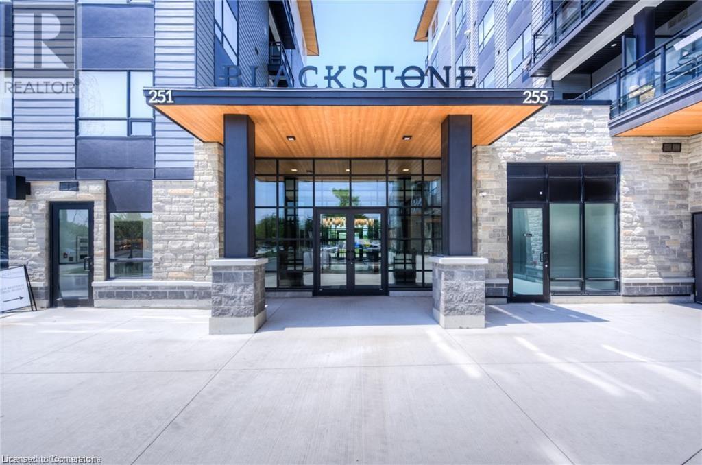 251 NORTHFIELD Drive E Unit# 607, Waterloo, Ontario