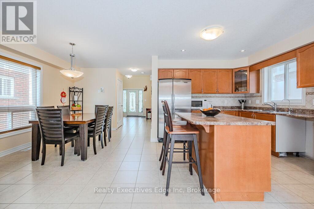 67 Revell Drive, Guelph, Ontario  N1G 0B1 - Photo 19 - X12097730