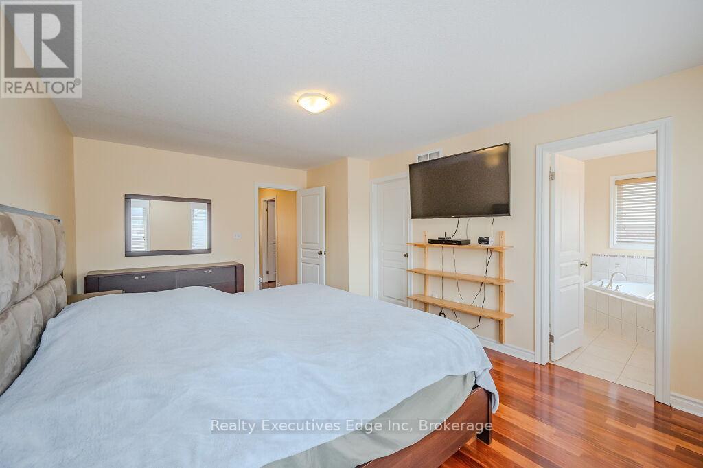 67 Revell Drive, Guelph, Ontario  N1G 0B1 - Photo 32 - X12097730
