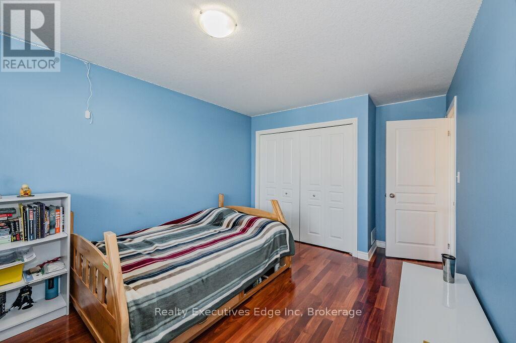 67 Revell Drive, Guelph, Ontario  N1G 0B1 - Photo 36 - X12097730