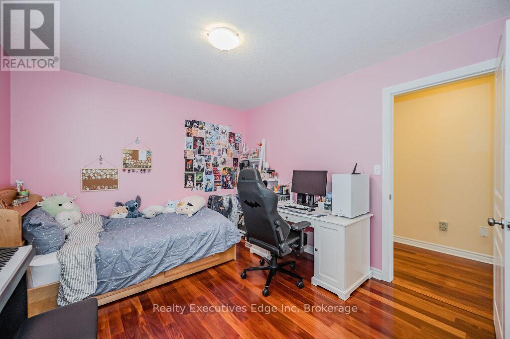 67 Revell Drive, Guelph, Ontario  N1G 0B1 - Photo 37 - X12097730
