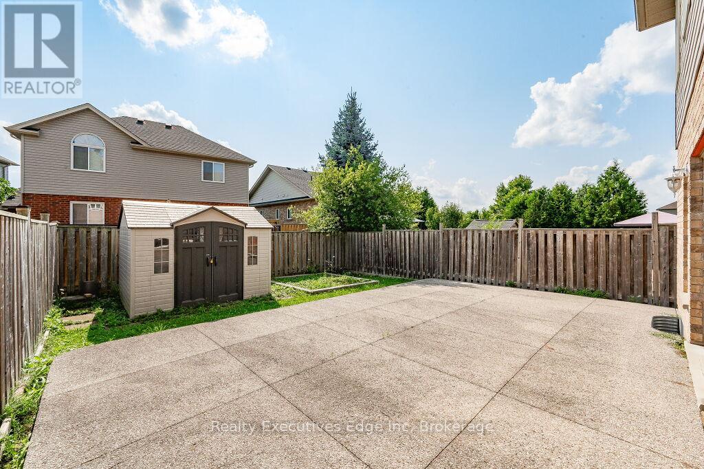 67 Revell Drive, Guelph, Ontario  N1G 0B1 - Photo 40 - X12097730