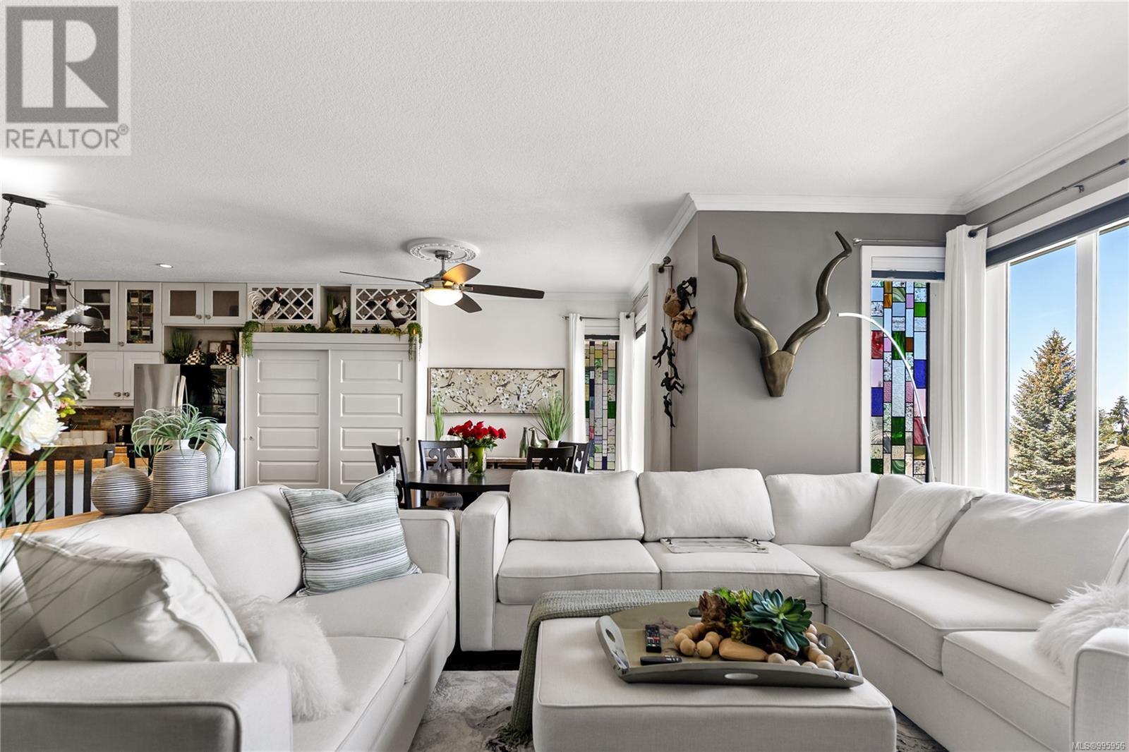 Property at 5523 Norton Rd image 3