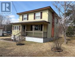 482 Main Street
