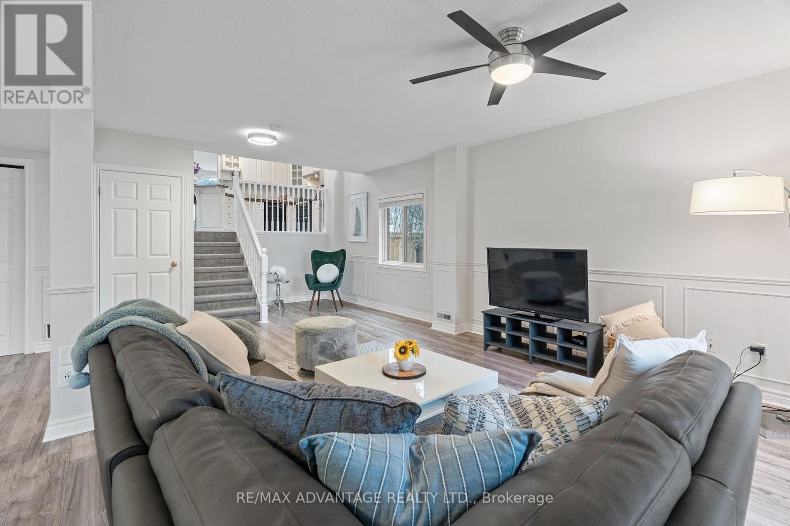 Photo 25 of 43 for 13383 Ilderton Road