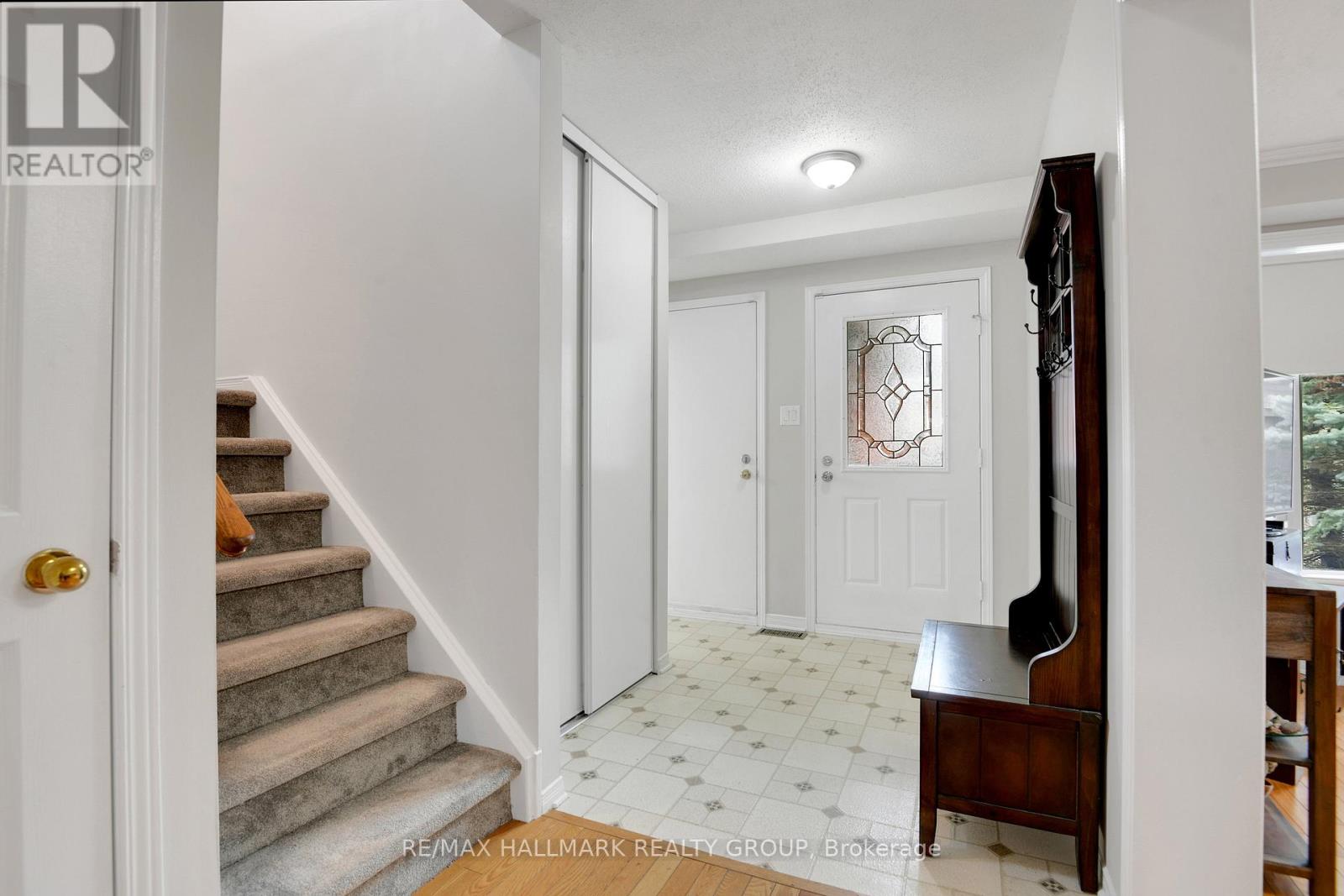 Property at 46 DENHAM WAY image 2