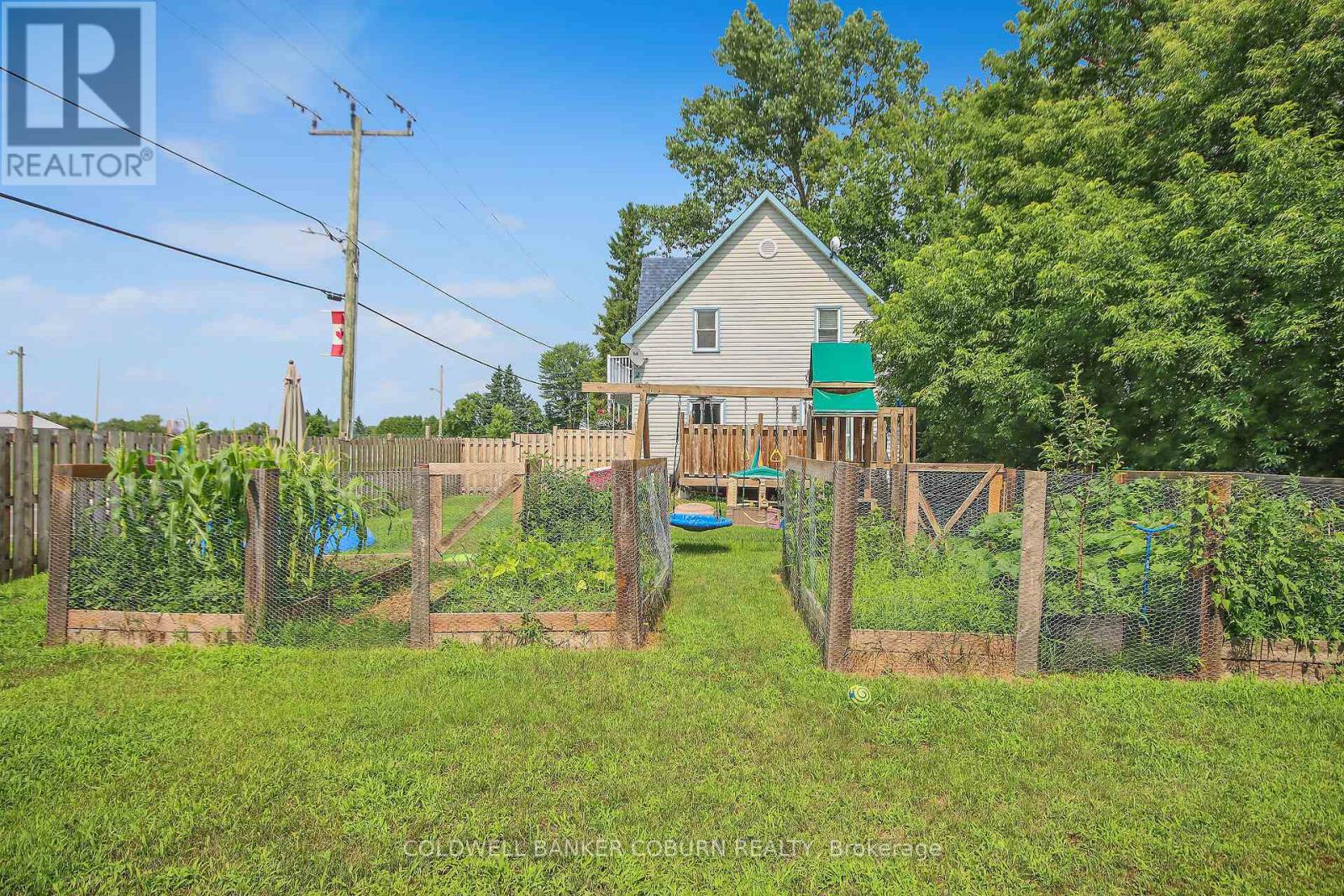 10658 Main Street, North Dundas, Ontario  K0E 1W0 - Photo 41 - X12097751