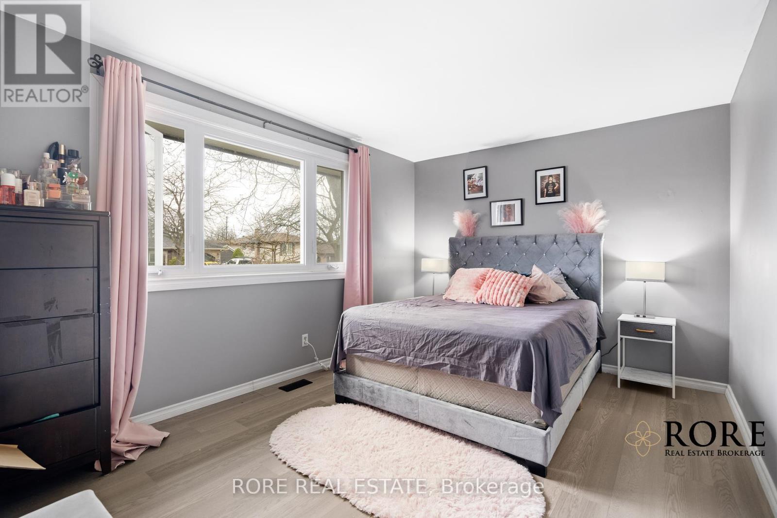 22 Colonial Street, Welland, Ontario  L3C 5W5 - Photo 14 - X12097742