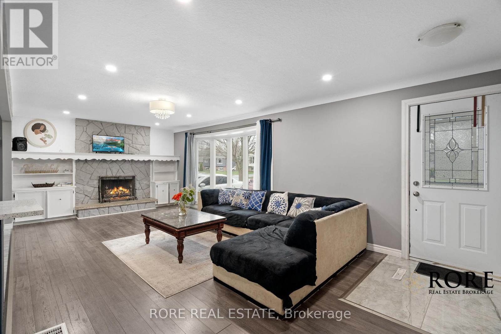 Property at 22 COLONIAL STREET image 5
