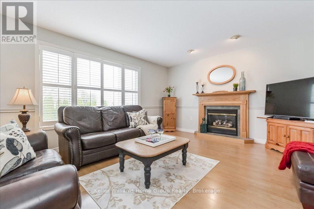 35 Thomas Boulevard, Centre Wellington, Ontario  N0B 1S0 - Photo 10 - X12097758