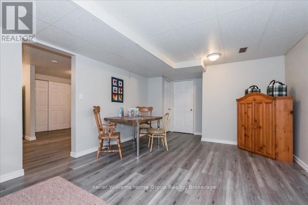35 Thomas Boulevard, Centre Wellington, Ontario  N0B 1S0 - Photo 28 - X12097758