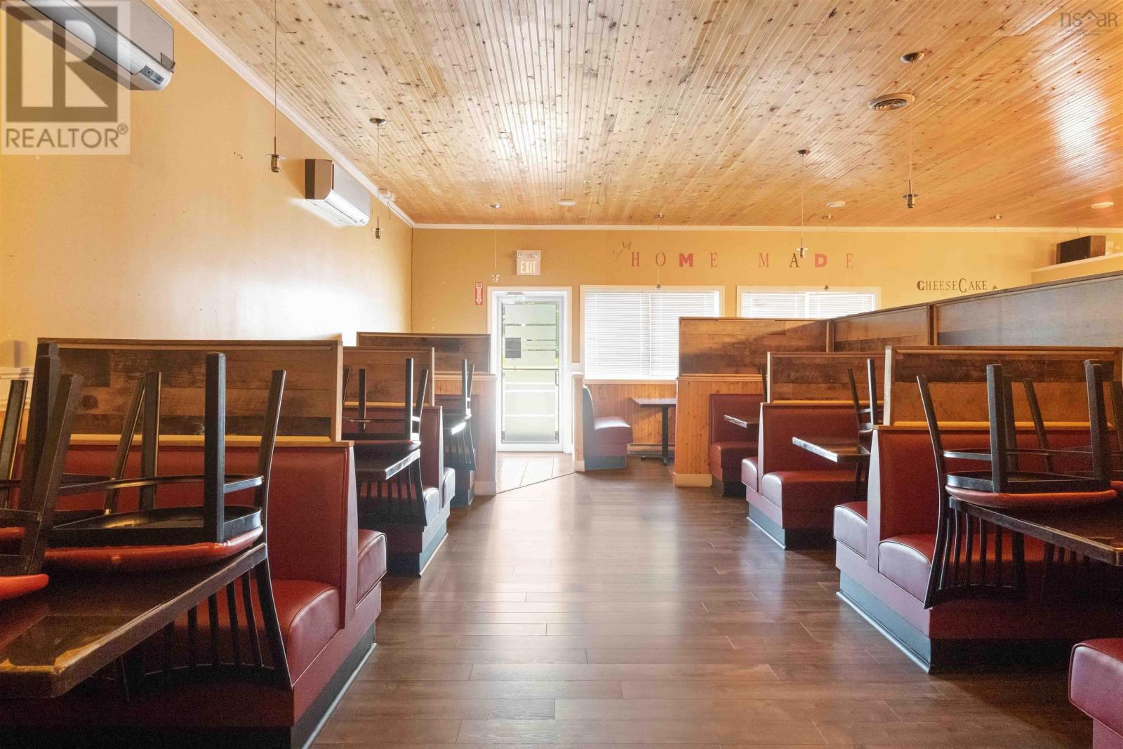 678 Central Avenue, Greenwood, Nova Scotia  B0P 1R0 - Photo 5 - 202508552