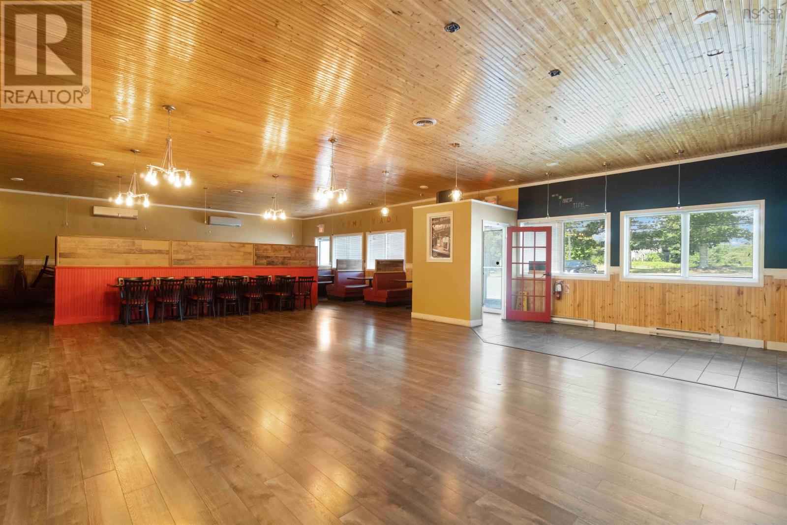 678 Central Avenue, Greenwood, Nova Scotia  B0P 1R0 - Photo 4 - 202508552