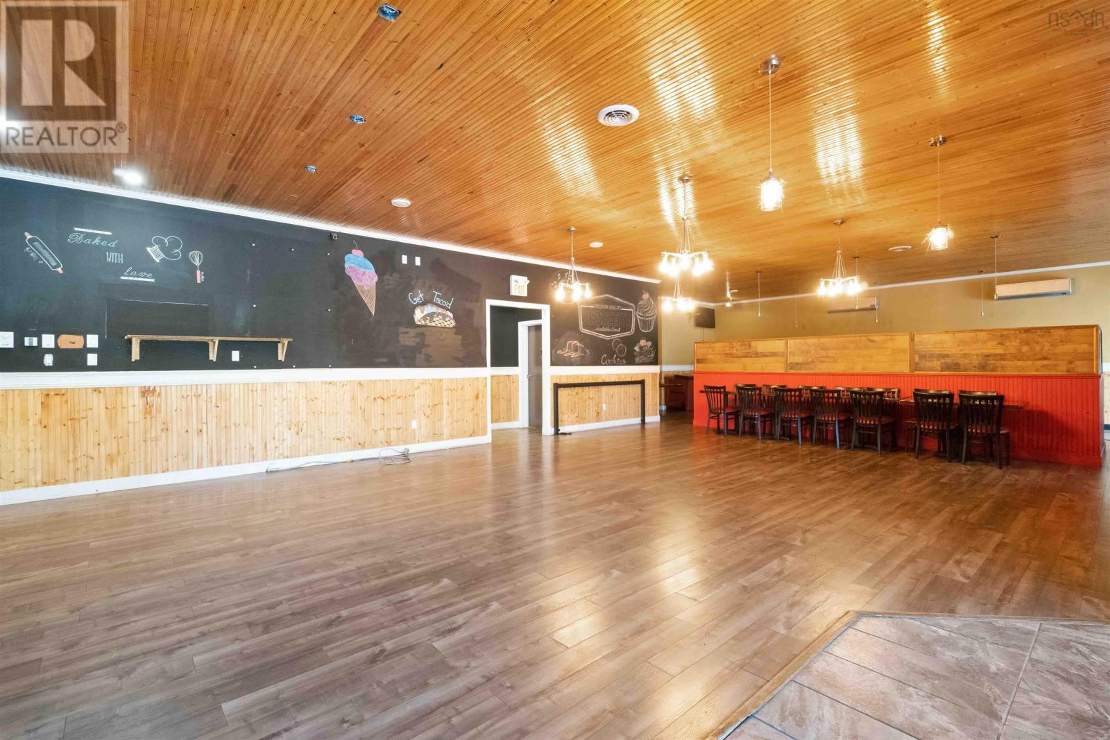 678 Central Avenue, Greenwood, Nova Scotia  B0P 1R0 - Photo 3 - 202508552