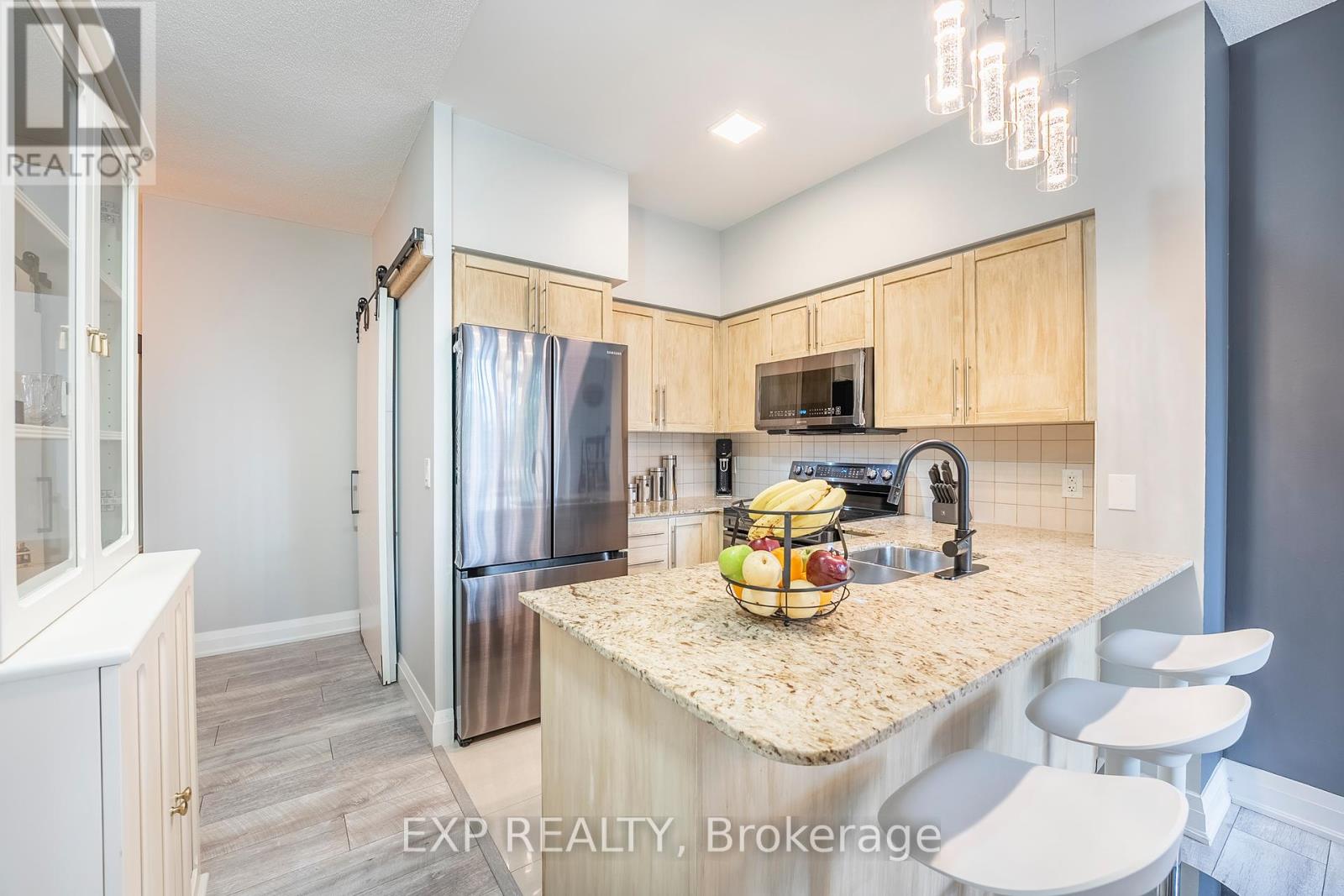 105 - 20 North Park Road, Vaughan, Ontario  L4J 0G7 - Photo 15 - N12097748