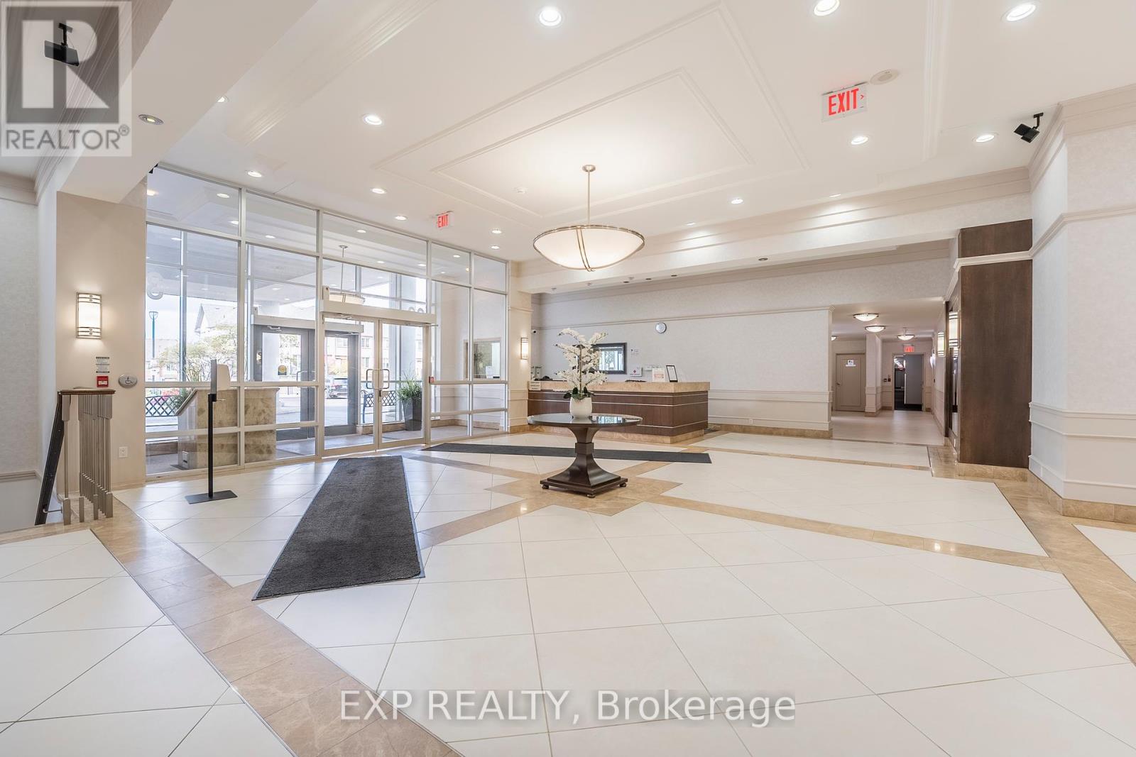 105 - 20 North Park Road, Vaughan, Ontario  L4J 0G7 - Photo 5 - N12097748