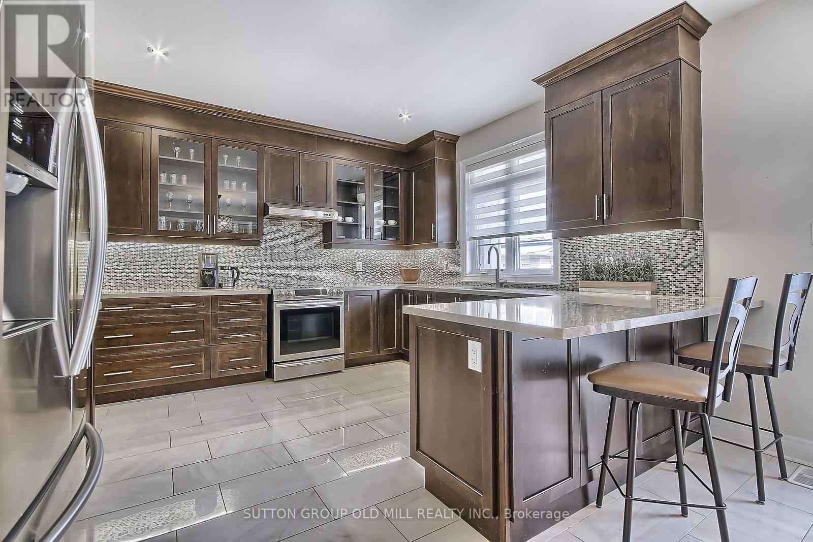 210 Jessie Caverhill Pas, Oakville, Ontario  L6M 0T8 - Photo 11 - W12097746
