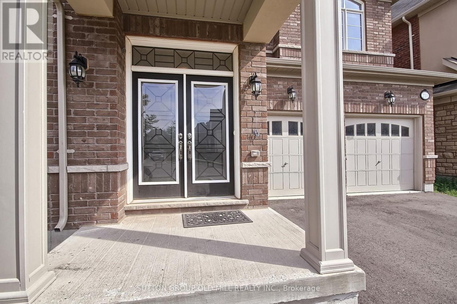 210 Jessie Caverhill Pas, Oakville, Ontario  L6M 0T8 - Photo 2 - W12097746