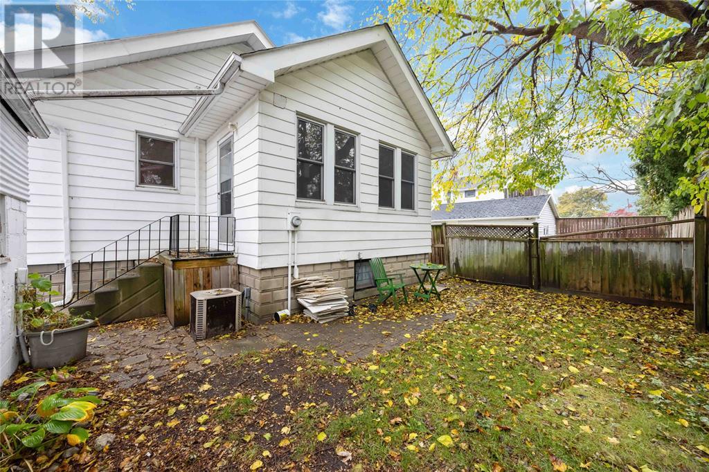 192 Penrose Street, Sarnia, Ontario  N7T 4V2 - Photo 12 - 25008745