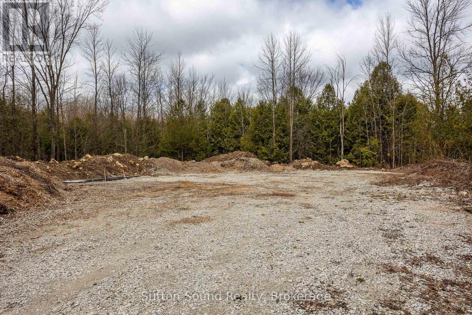 127 Big Rock Road, Georgian Bluffs, Ontario  N0H 2K0 - Photo 17 - X12046974