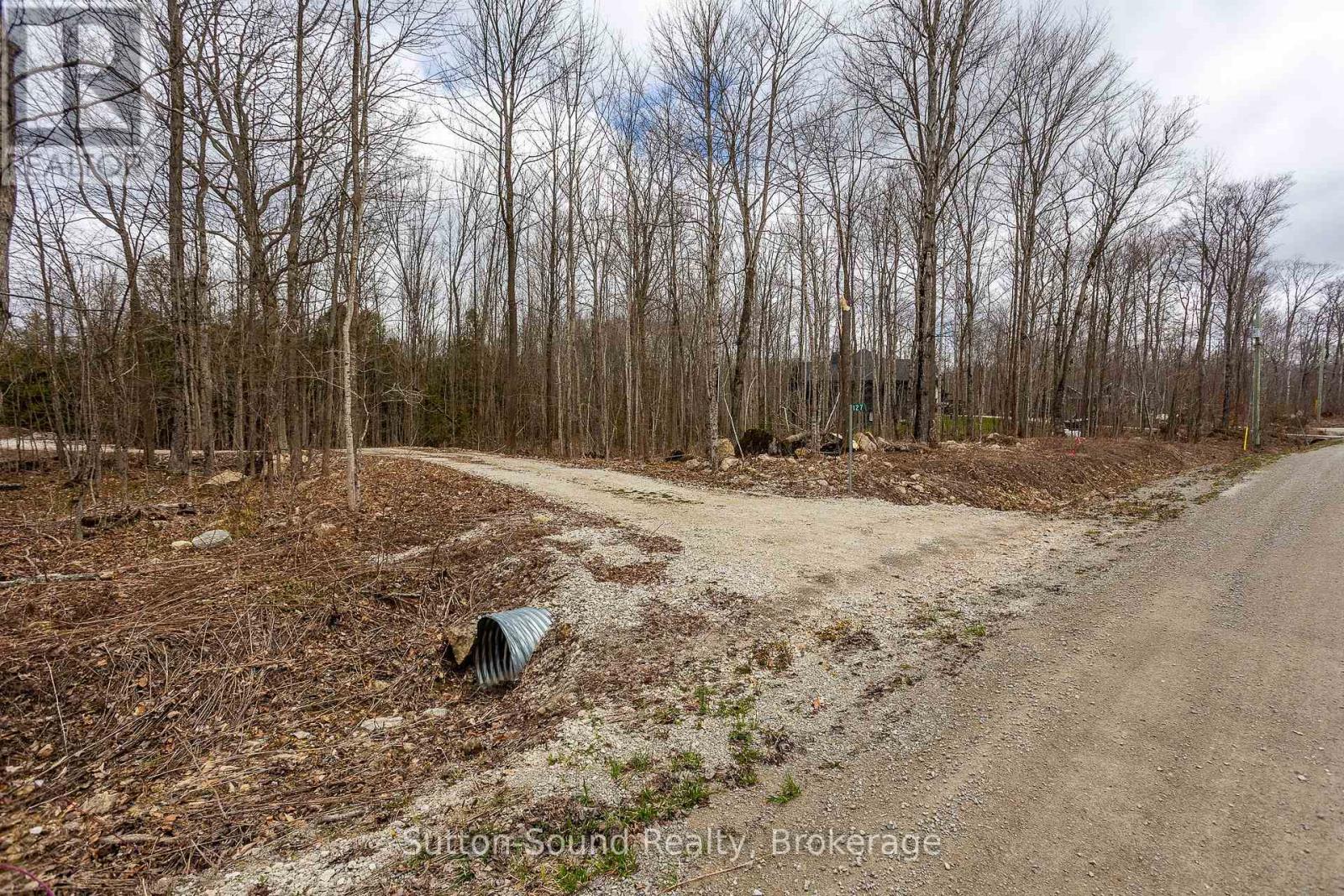 127 Big Rock Road, Georgian Bluffs, Ontario  N0H 2K0 - Photo 21 - X12046974