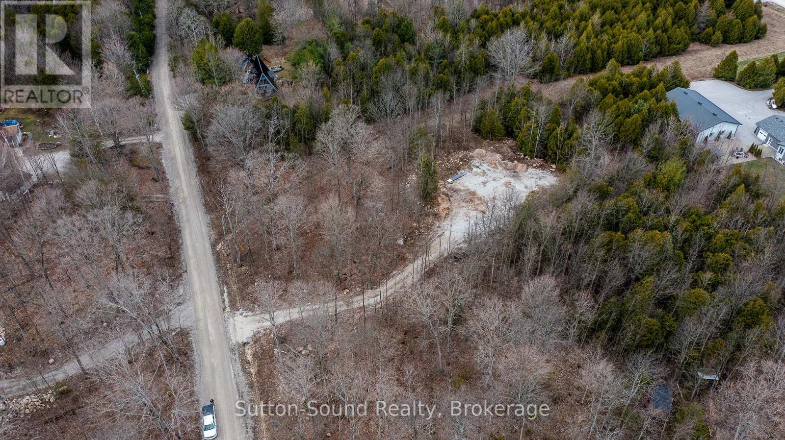 127 Big Rock Road, Georgian Bluffs, Ontario  N0H 2K0 - Photo 25 - X12046974